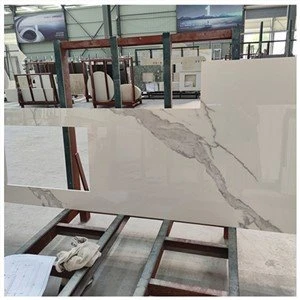 Countertop Batu Tersinter Calacatta